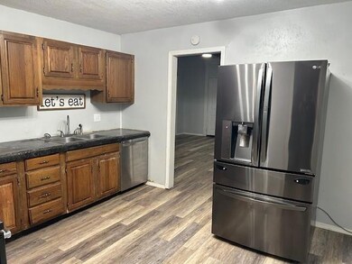 1820 Felix Ave, Parsons, KS 67357 - photo 3