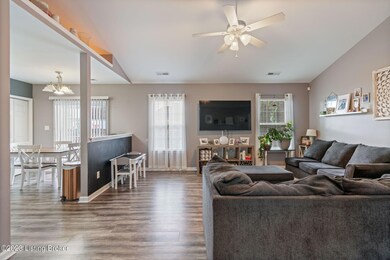 16-web-or-mls-6008 Grandel Pointe Ct-16