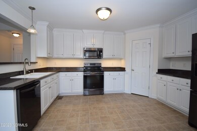 2016 Charterhouse Ln, Winterville, NC 28590 - photo 6