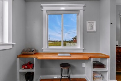 6464 Hannegan Rd, Lynden, WA 98264 - photo 5