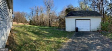 8707 Dunbar Ave, Hyattsville, MD 20785 - photo 3