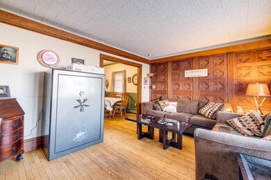 10 Walnut St_Rumford_04