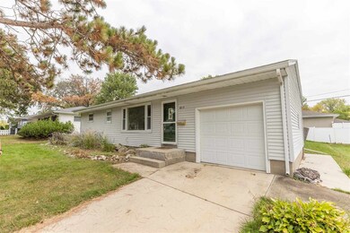 1812 Gibson St, Cedar Falls, IA 50613 - photo 2