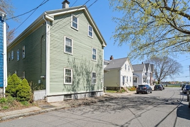 11 Barton St, Salem, MA 01970 - photo 4