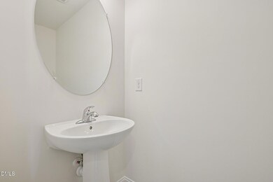 917 Kensley Grove Ln unit 31, Fuquay-Varina, NC 27526 - photo 7