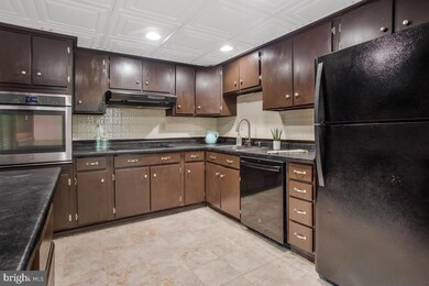 1729 Fillmore Ct, Crofton, MD 21114 - photo 6