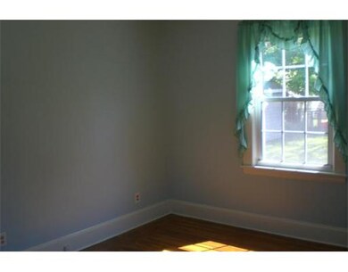 17 Sycamore St, Fairhaven, MA 02719 - photo 7