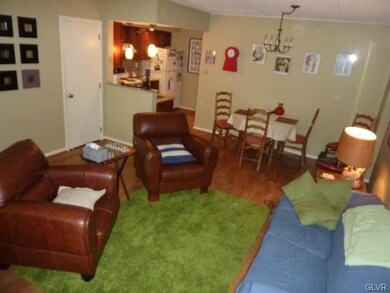 2681 Rolling Green Dr, Macungie, PA 18062 - photo 5