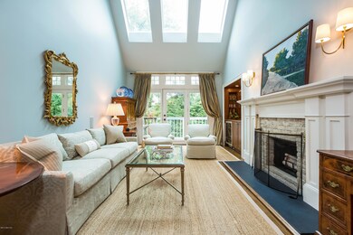 005-photo-living-room-6290820