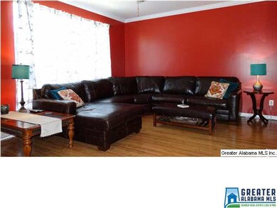 Spacious living room