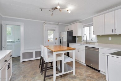 98 Orchard St, Cos Cob, CT 06807 - photo 6