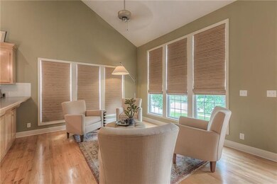 5423 Payne St, Shawnee, KS 66226 - photo 4