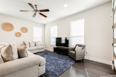 211 Claremont Ave unit 101, San Antonio, TX 78209 - photo 2