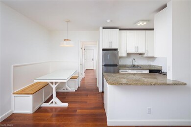 421 12th Ave S unit 14, Naples, FL 34102 - photo 4