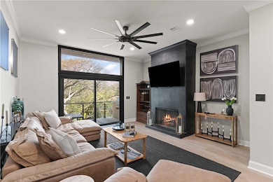 1318 Oak St, Saint Simons Island, GA 31522 - photo 3