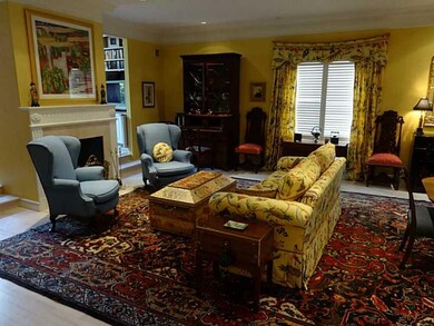 Living Room. gas/log fireplace-never used by this 