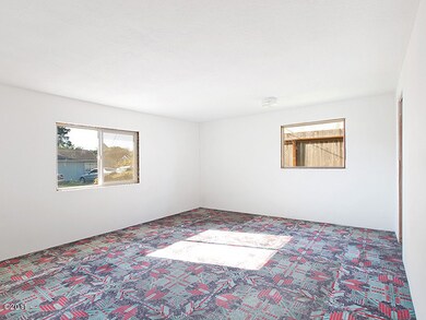 1129 SW 11th St, Lincoln City, OR 97367 - photo 6