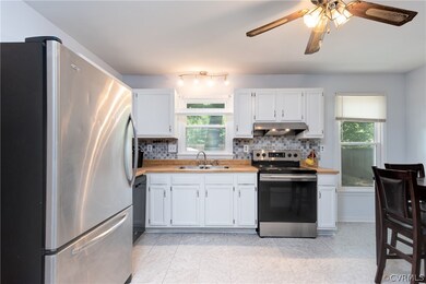 6901 Mason Run Dr, North Chesterfield, VA 23234 - photo 3