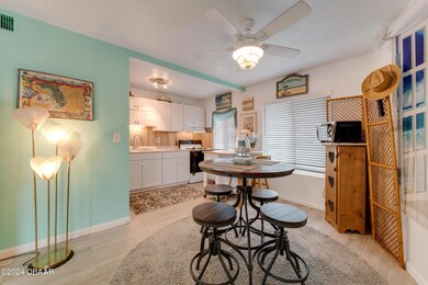 1404_N_Atlantic_Ave_Unit7_8424_HDR
