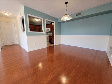 200 Hoffman Ave unit 302, Cranston, RI 02920 - photo 6