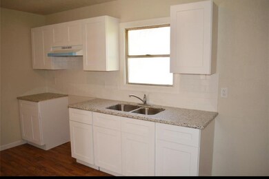 4839 Ventura Ln unit A, Houston, TX 77021 - photo 5