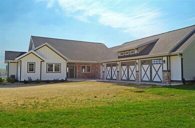 2085 S Fish Hatchery Rd, Fitchburg, WI 53575 - photo 3