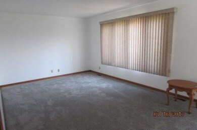 1410 Cozy Ln, Dyer, IN 46311 - photo 4