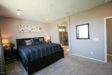 4-4513 Master Bedroom