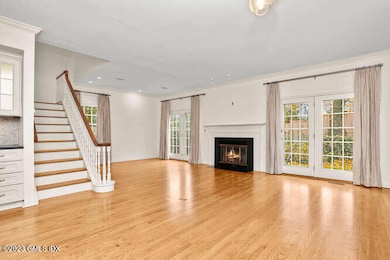 28 Home Place unit B1, Greenwich, CT 06830 - photo 4