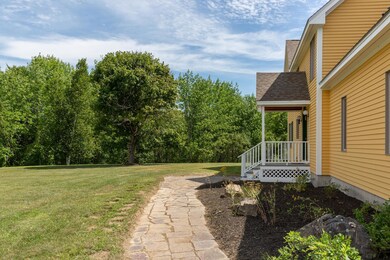 21 Green Trees Dr Gorham ME-large-005-03