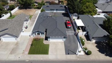 2739 Juanita Ave, Medford, OR 97504 - photo 4