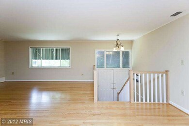 410 W Monmouth St, Winchester, VA 22601 - photo 2