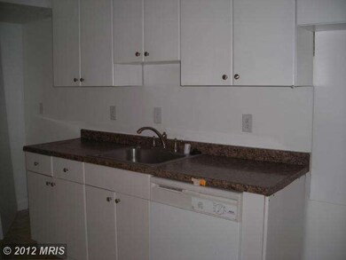 1810 Arwell Ct unit E, Severn, MD 21144 - photo 2