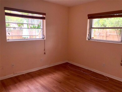 38 SE 11th St unit 2, Dania, FL 33004 - photo 4