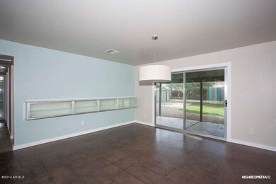 Dining Area w/ extra storage