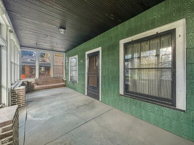 813 N Gladstone Ave, Indianapolis, IN 46201 - photo 6