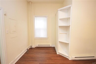 116 E Center St, Nazareth, PA 18064 - photo 6