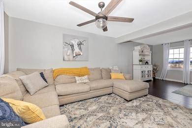 129 Colton Ct, Smithsburg, MD 21783 - photo 6