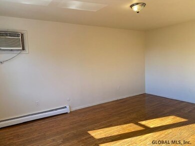 23 Mcalpin St unit 3rd Floor, Albany, NY 12209 - photo 7