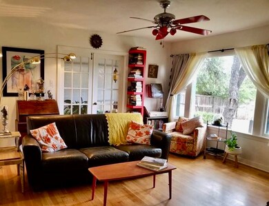 138 W Hillcrest Dr, San Marcos, TX 78666 - photo 5