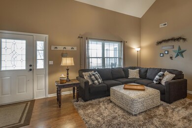 792 Colony Circle-17