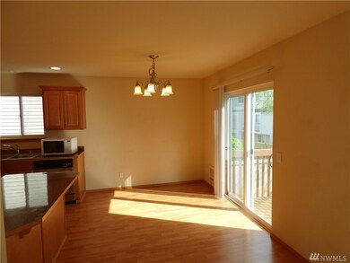 8828 3rd Ave SE unit 6, Everett, WA 98208 - photo 3