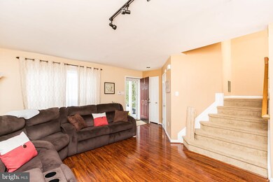 747 Shallow Ridge Ct, Abingdon, MD 21009 - photo 4