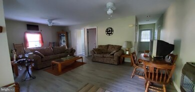 110,111,112 Peace Pipe Ln unit GLEN 8, 1, Cecilton, MD 21919 - photo 5