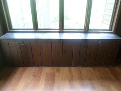 209 Spring St, Elroy, WI 53929 - photo 4