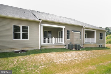 1722 Botanical Ct unit 27, Sykesville, MD 21784 - photo 5