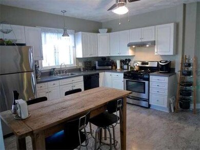 120 Vernon St unit 1A, Wakefield, MA 01880 - photo 4