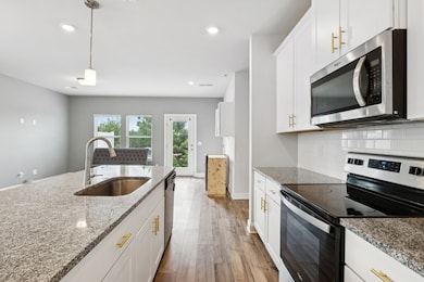 862 Longleaf Ln, Columbia, TN 38401 - photo 5