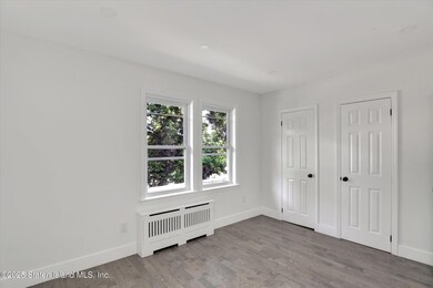 02-Living Room
