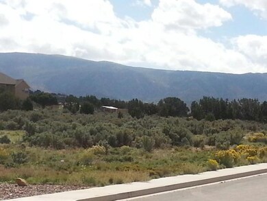 1241 S 4250 W unit 4, Cedar City, UT 84720 - photo 2